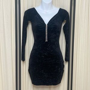 ELEGANT COCKTAIL VELOUR MINI DRESS WITH FALLING RHINESTONES SIZE SMALL